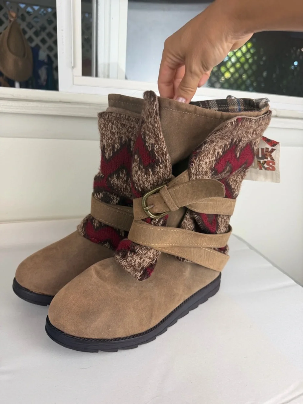 NWT MUK LUK Nevia Boots size 7